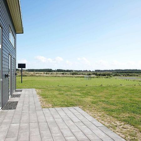 Five-Bedroom Holiday Home In Lokken 3 Екстериор снимка